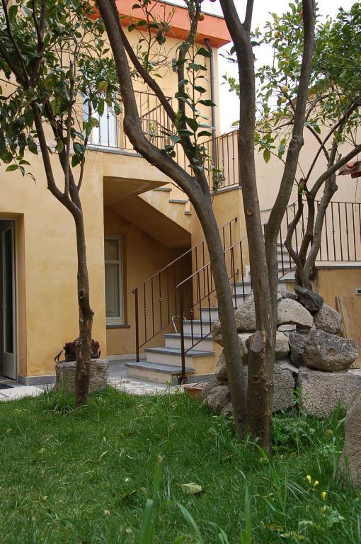 La Corte Di Lucina Terralba Екстериор снимка